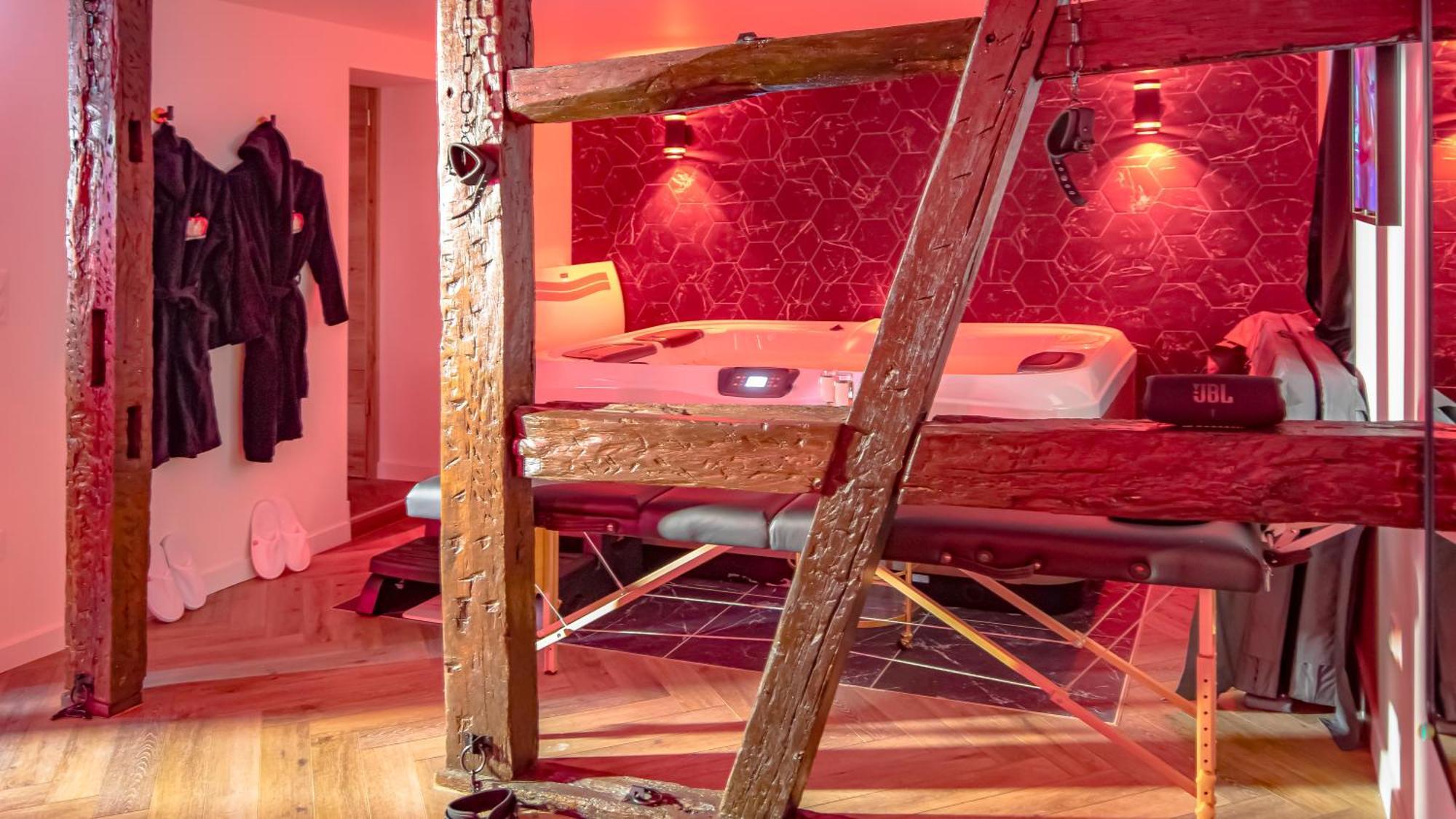 Le Fruit Defendu 67 Hotel Brumath Bagian luar foto