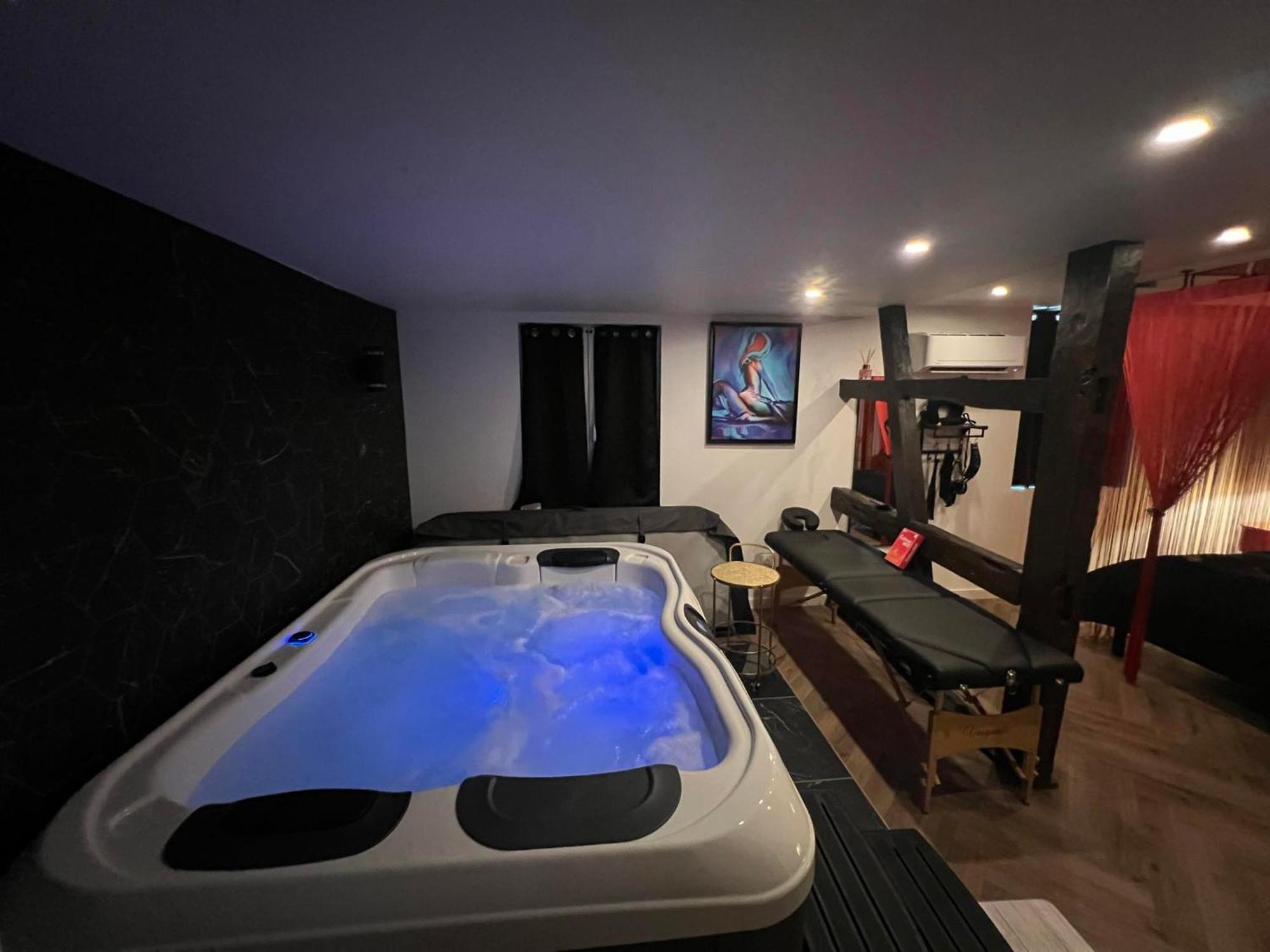 Le Fruit Defendu 67 Hotel Brumath Bagian luar foto